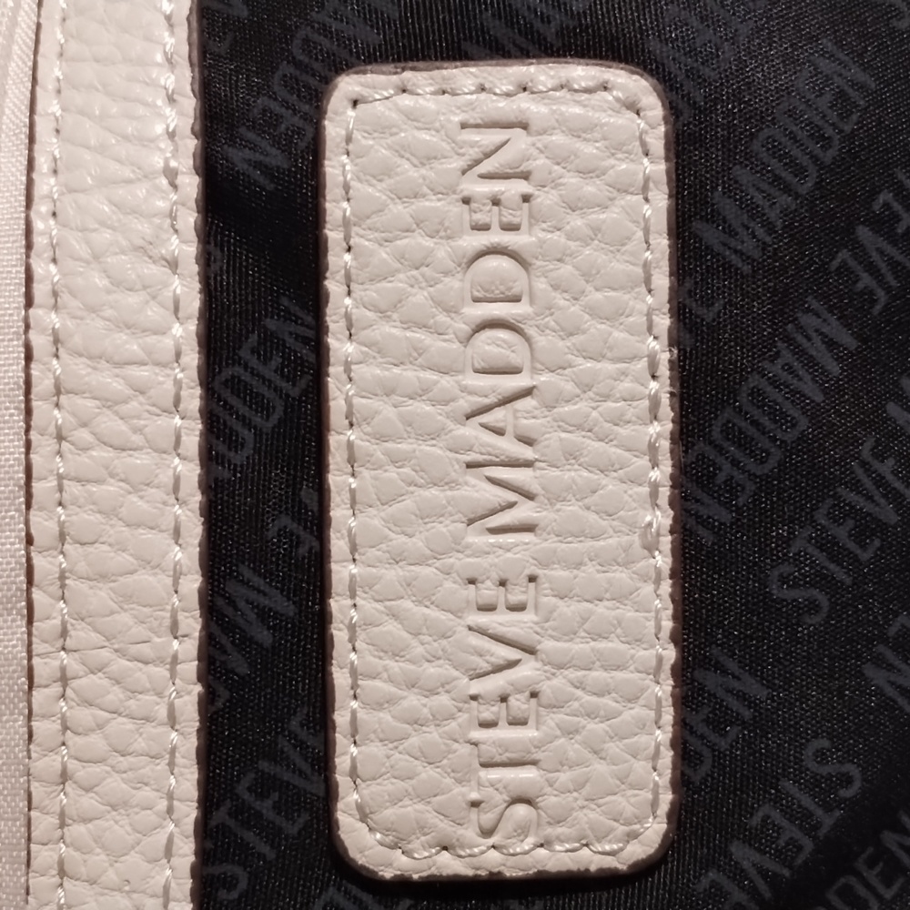 Steve Madden Tote